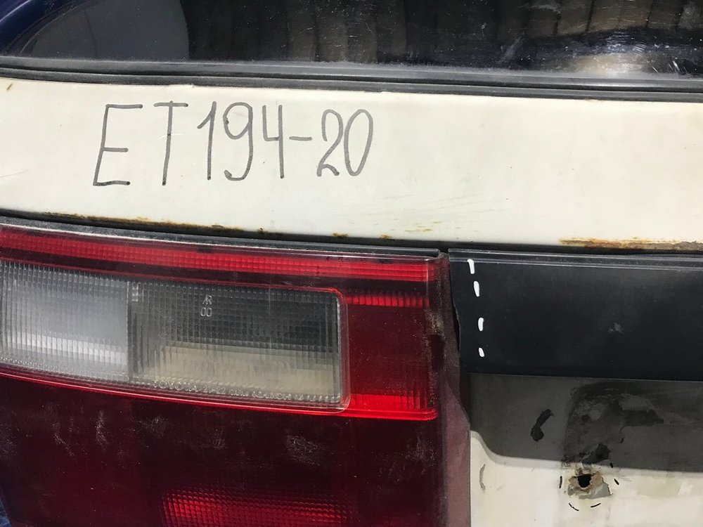 Дверь пятая TOYOTA CALDINA 1996