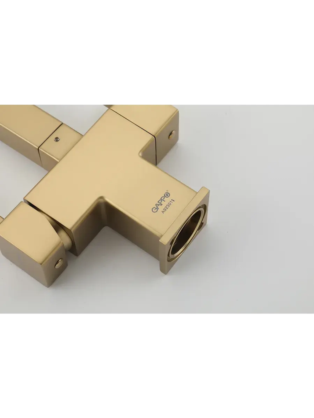 Смеситель для кухни с подключением к фильтру Gappo G4395-53