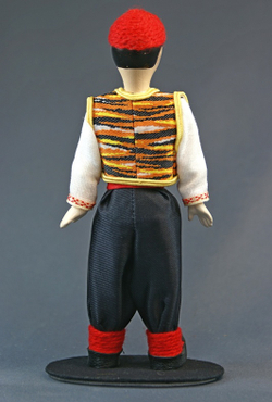 Кукла коллекционная в детском татарском костюме