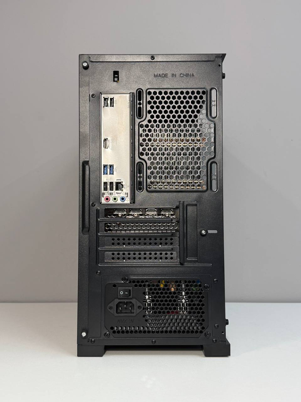 ПК игровой (Intel Core i5-12400f, GeForce RTX 4060 DUAL OC, Intel H610, 32 Гб DDR4, 500 Гб SSD). Модель PlaZa Gaming.Classic 051.