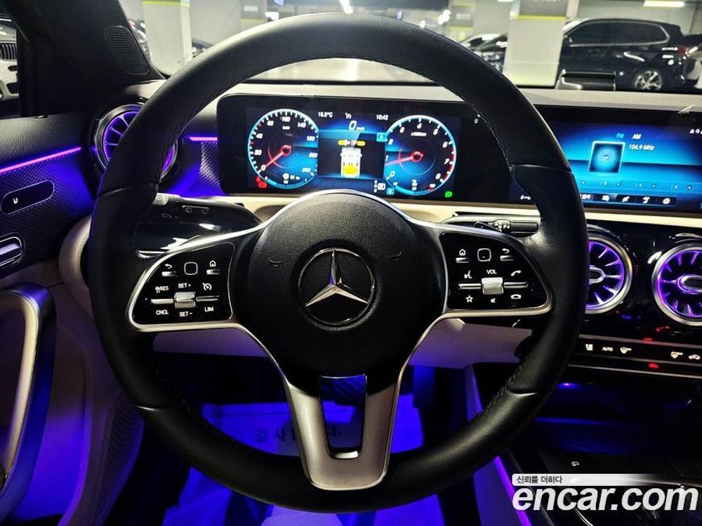 Mercedes-Benz A-Class W177 A220 Hatchback (03.2021)