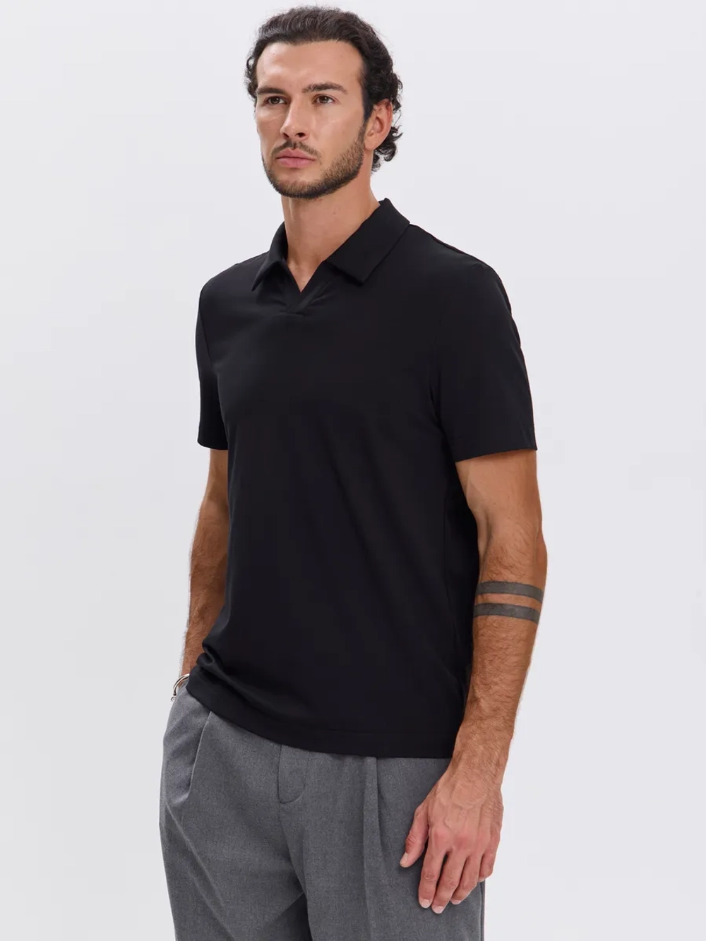 Футболка-поло трикотажная повседневная