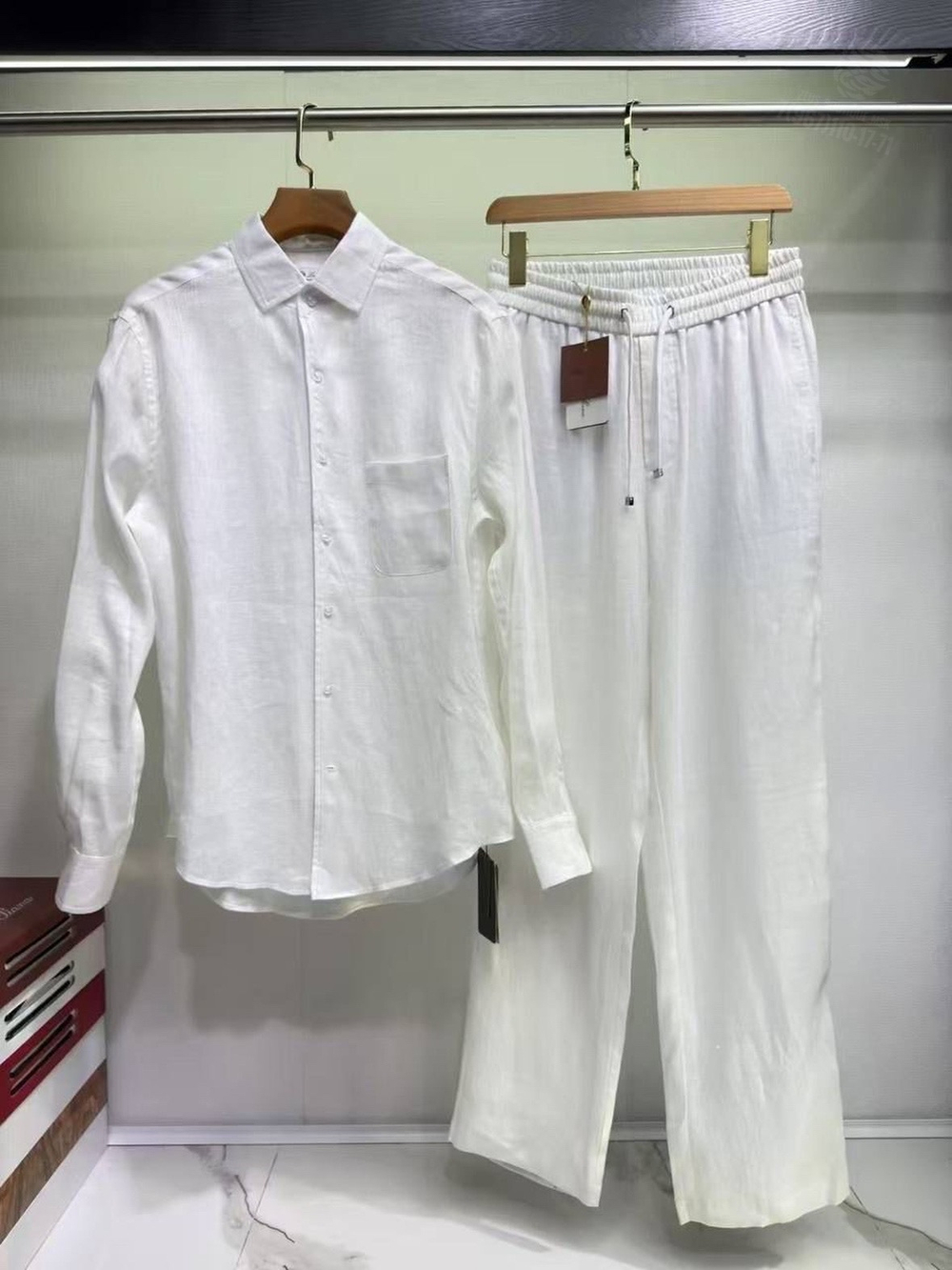 Льняной костюм Loro Piana