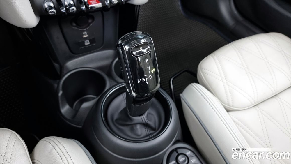 Mini Cooper S Convertible Classic (09.2022)