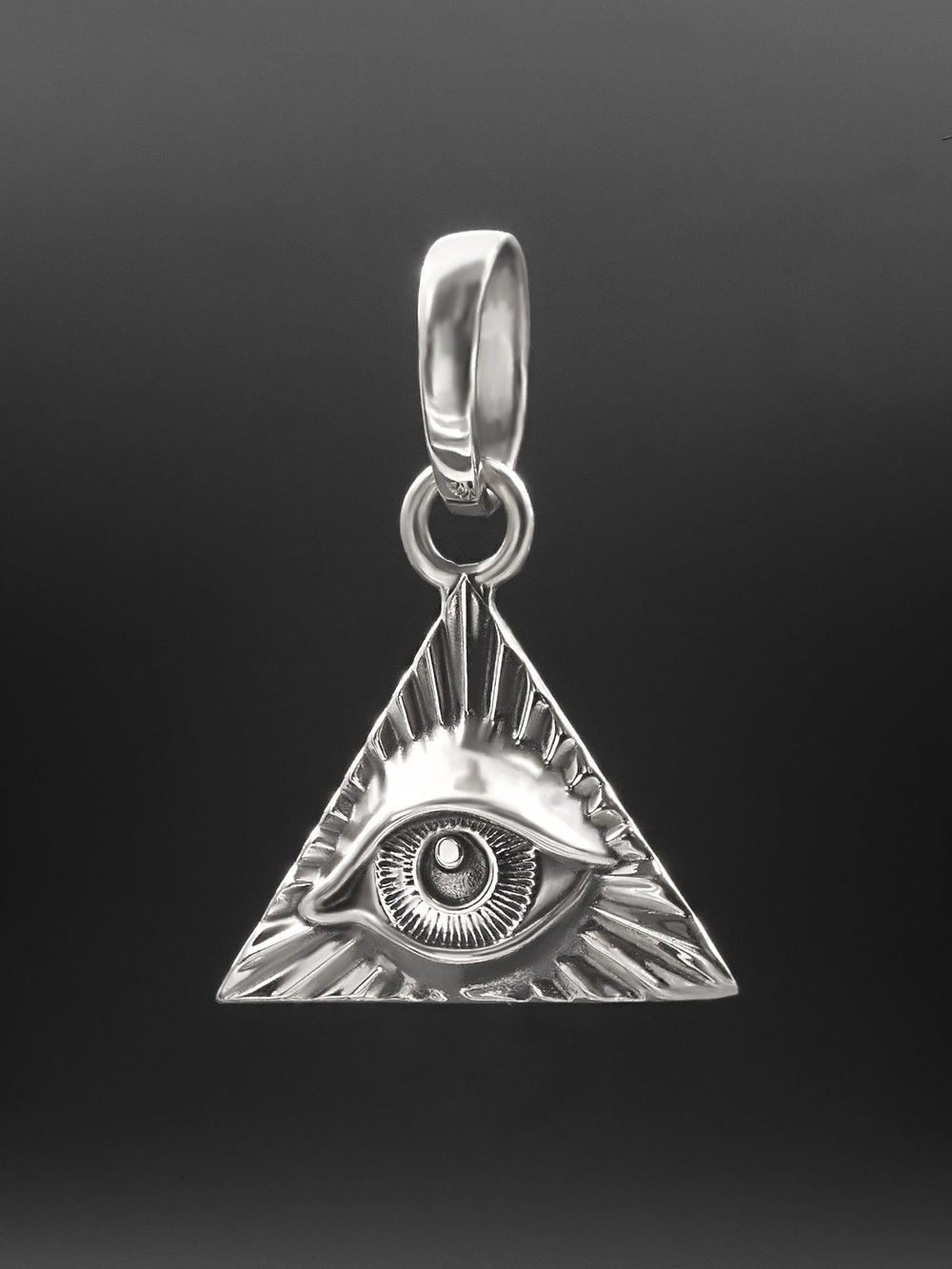 Подвеска всевидящее око из серебра 925 пробы
