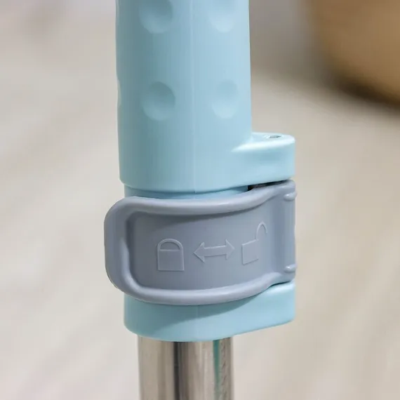 Швабра для мытья пола силиконовая, мягкая, насадка из микрофибры 39×14 см, телескопическая ручка из нержавеющей стали 88-128 см, цвет голубой