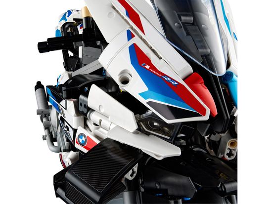 LEGO Technic 42130 BMW M 1000 RR