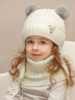Шапка для девочки зимняя вязаная и снуд
