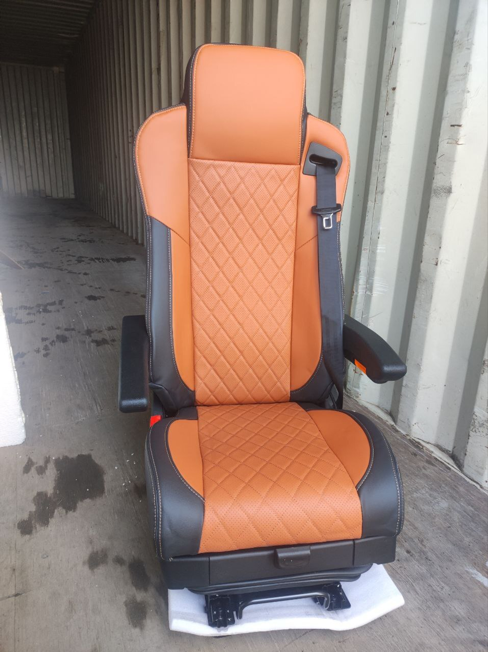 Пневматическое сиденье DongFeng