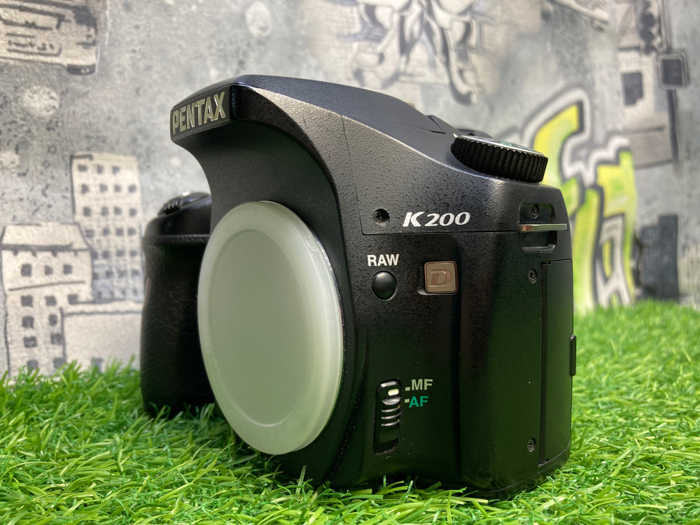 Pentax K200D (46.700 кадров)Покупка/Продажа