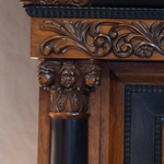 Кабинетный шкаф