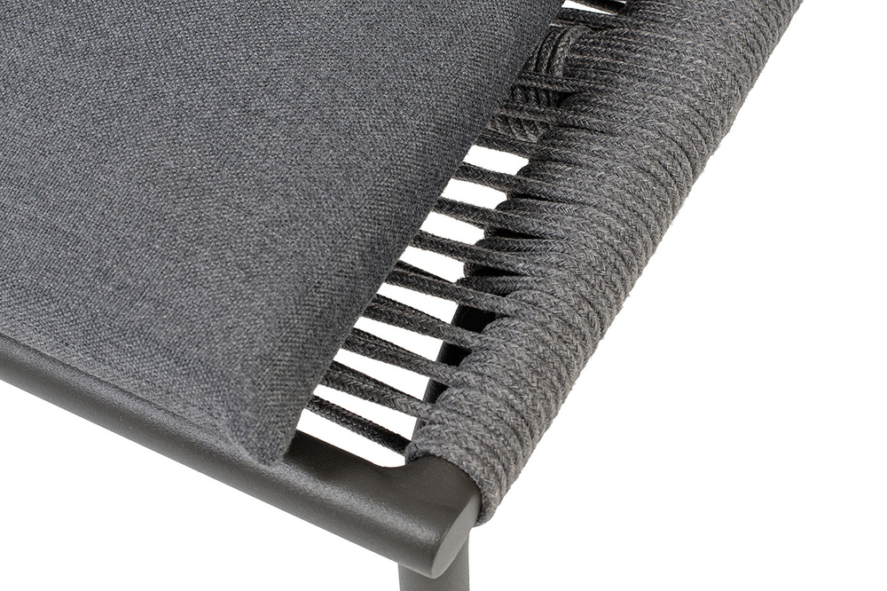 "Авиньон" кресло плетеное из роупа, каркас алюминий серый (RAL7022) муар, роуп серый круглый, ткань темно-серая 027