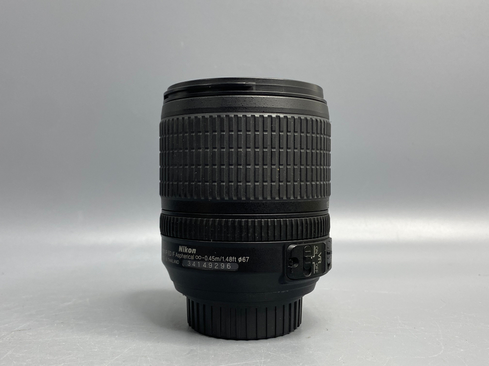 Nikon 18-105mm f/3.5-5.6G AF-S ED DX VR