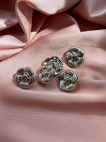 Пуговицы серебристые в форме цветка