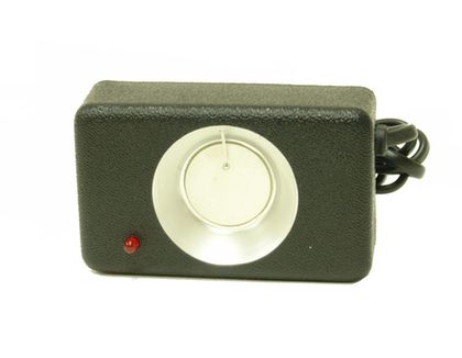 Отпугиватель ультразвуковой для крыс, мышей и других грызунов Ястреб - 300 AB