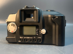 Canon EOS IX 7