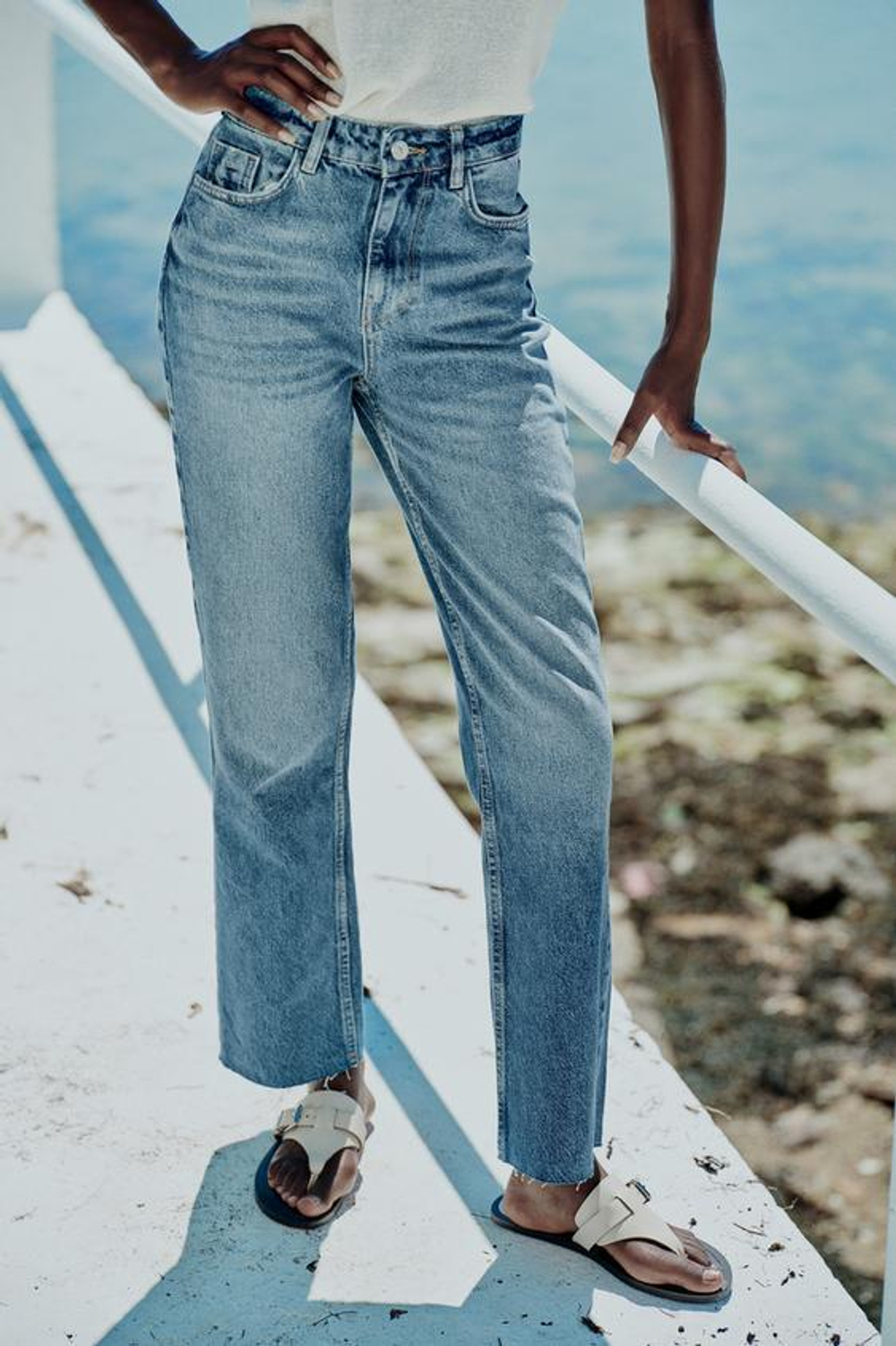 ZARA ДЖИНСЫ Z1975 ПРЯМОГО КРОЯ С ВЫСОКОЙ ПОСАДКОЙ, ВЫЦВЕТШИЙ СИНИЙ