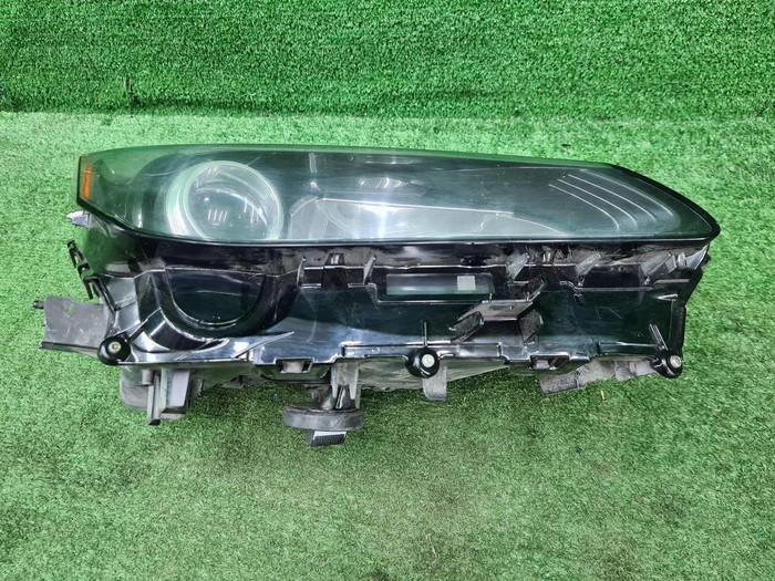 Фара правая Lexus NX 1 (2014-2017) LED