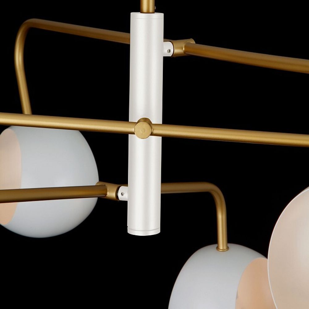 Люстра на штанге Eurosvet Luca 70055/6 белый