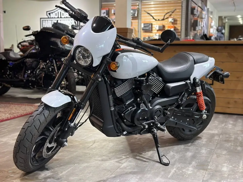 Harley-Davidson Street Rod, 2020