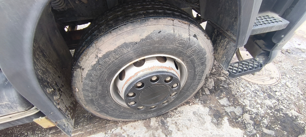 МАЗ 6430 6x4 Седельный тягач 6430С9-520-010 (Дизельный, 11,1 л, 420 л.с., МТ)