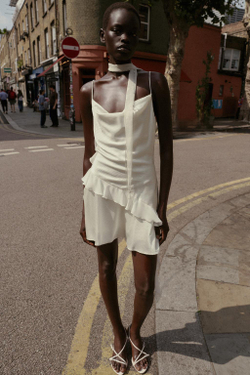 ZARA КОРОТКОЕ ПЛАТЬЕ С БЛЕСТКАМИ И ВОЛАНАМИ, ЭКРЮ