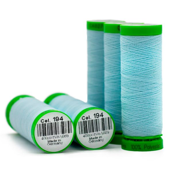 Нитки для тонких тканей Gutermann Extra Fine 150 (200 метров), 5 кат. | 194 пастельно-голубой