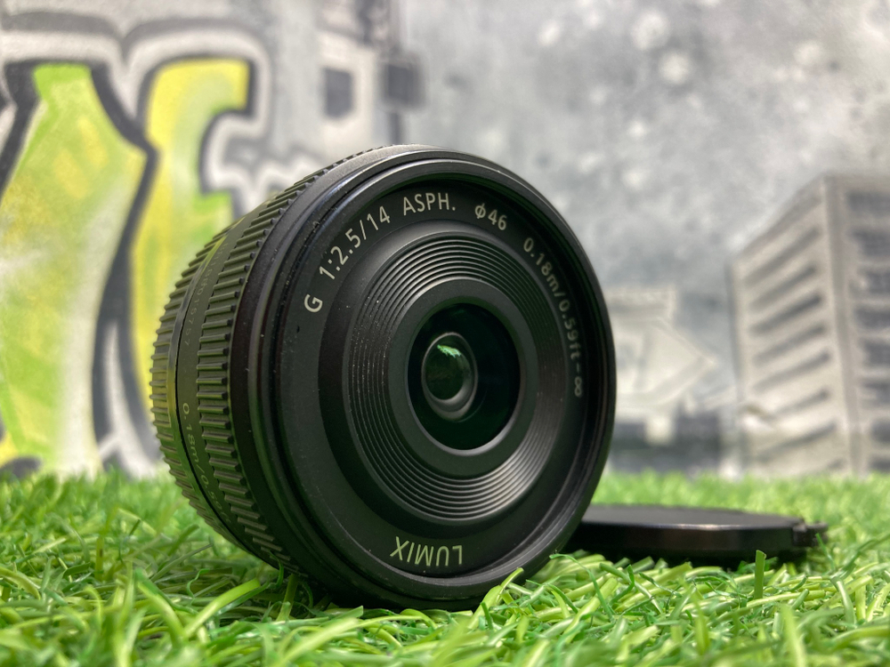 Panasonic 14mm 2.5