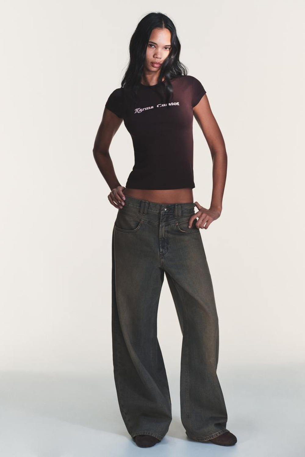 ZARA ФУТБОЛКА С НАДПИСЬЮ, ШОКОЛАДНЫЙ