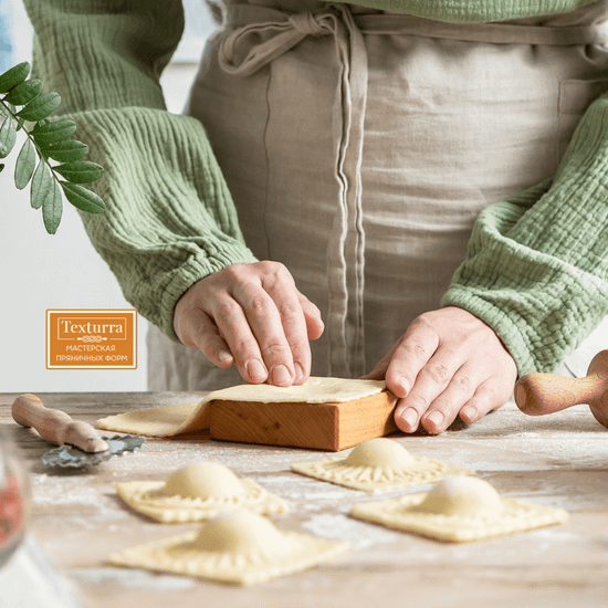 Доска для равиоли полукруги