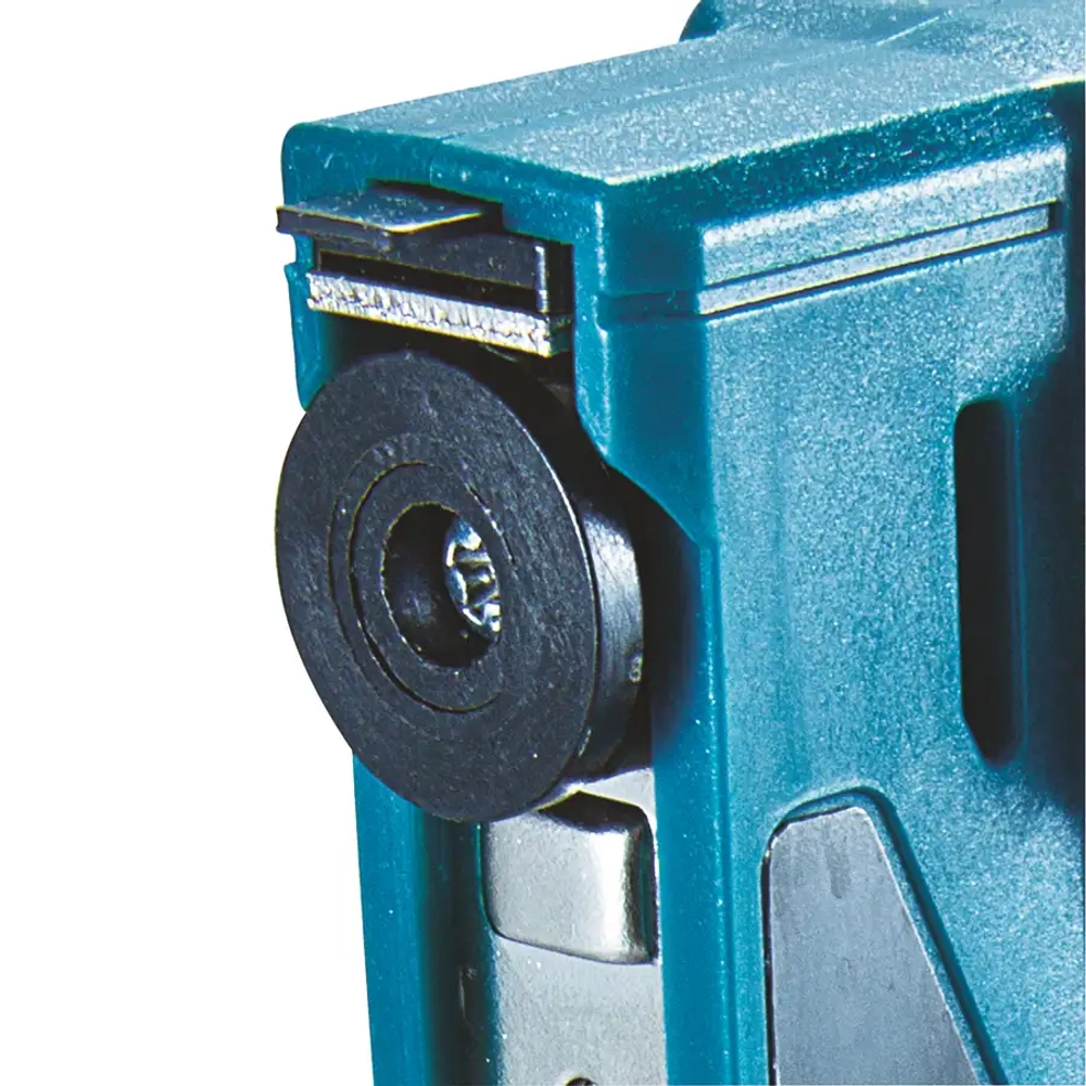 Аккумуляторный степлер Makita ST113DZ
