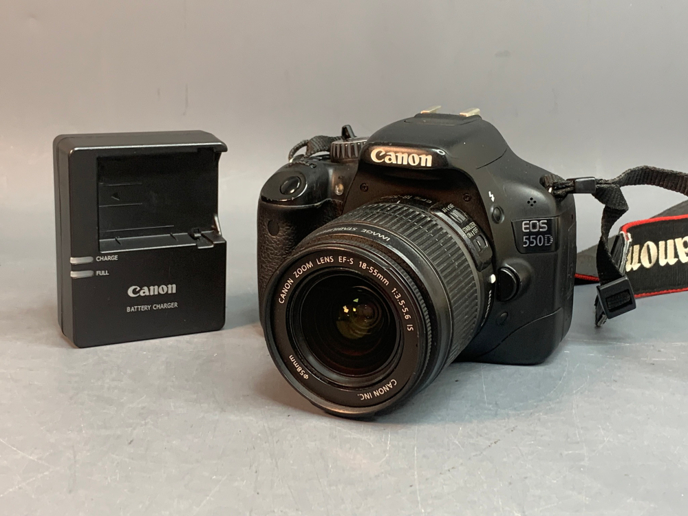 Canon EOS 550D Kit 18-55mm 35.298 Кадров
