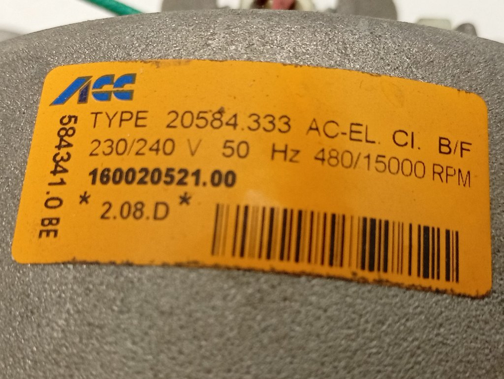 WISL82 кт57 Двигатель для стиральной машины Indesit 16002052100 б/у