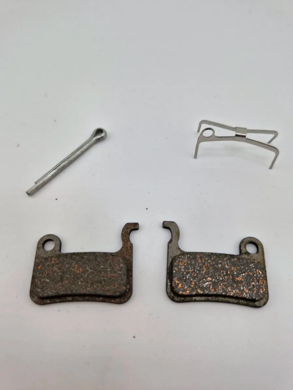 Тормозные колодки для велосипеда и самоката