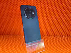 TECNO spark 30 c 4+4/128