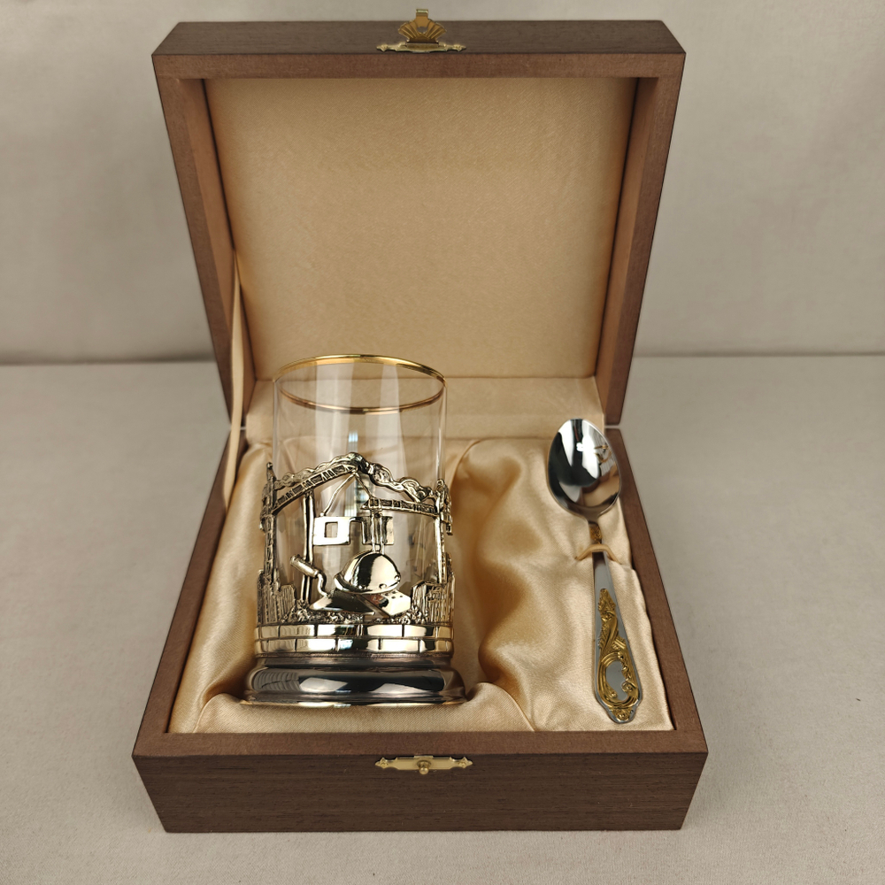 Подстаканник "Подарок строителю"