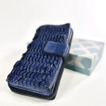 Женский кошелек из натуральной винтажной кожи синего цвета