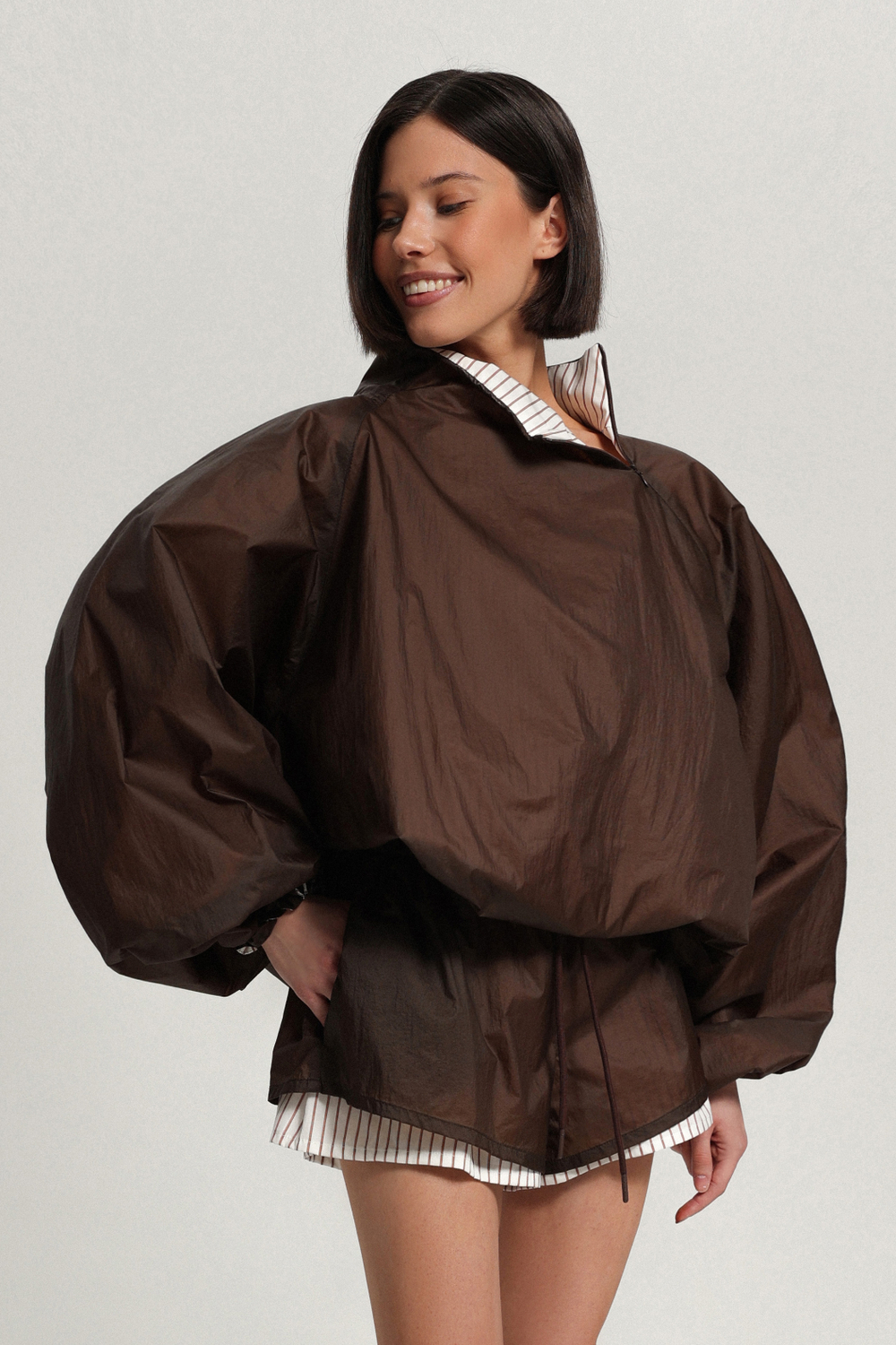 Шорты из плащевки