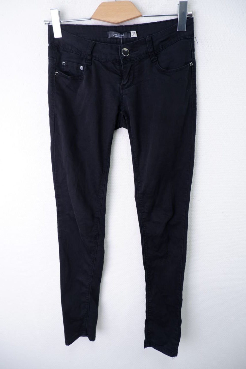 Джинсы Jeaniful черные 42 размер