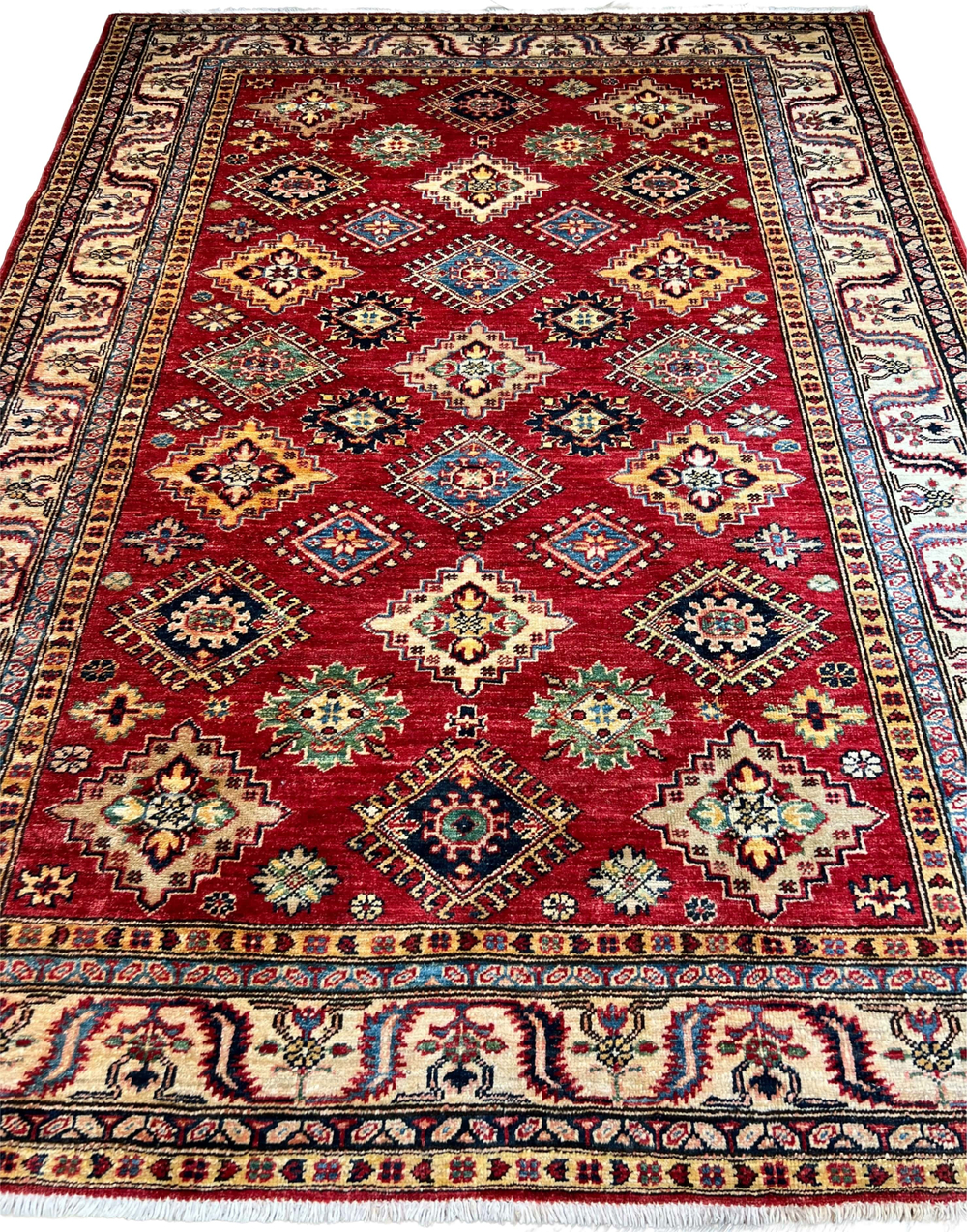 Kazakh 150 x 205 см