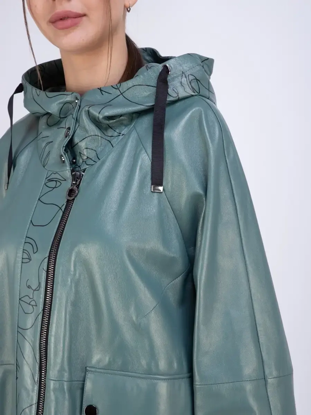 Куртка женская из натуральной кожи