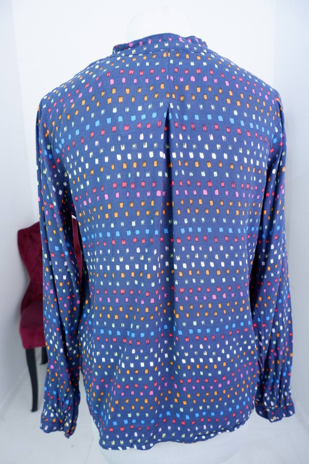 Рубашка ESPRIT пестрая, из вискозы для лета в городе 42 размер