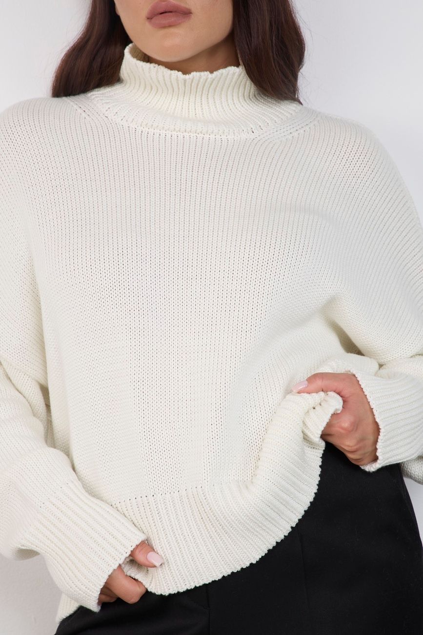 Свитер вязаный, молочный