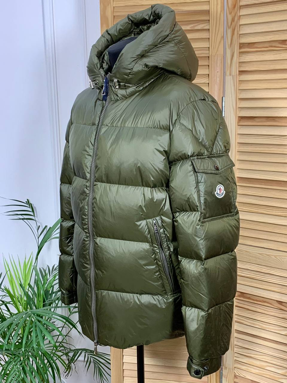Пуховик Moncler