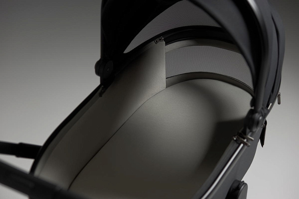 Детская коляска Anex Flo x Avionaut Cosmo 3 в 1 Lungo/ss-06 Black