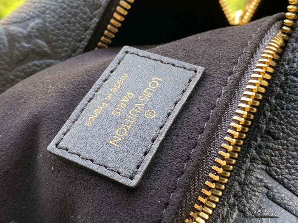 Louis Vuitton Petite Malle Souple