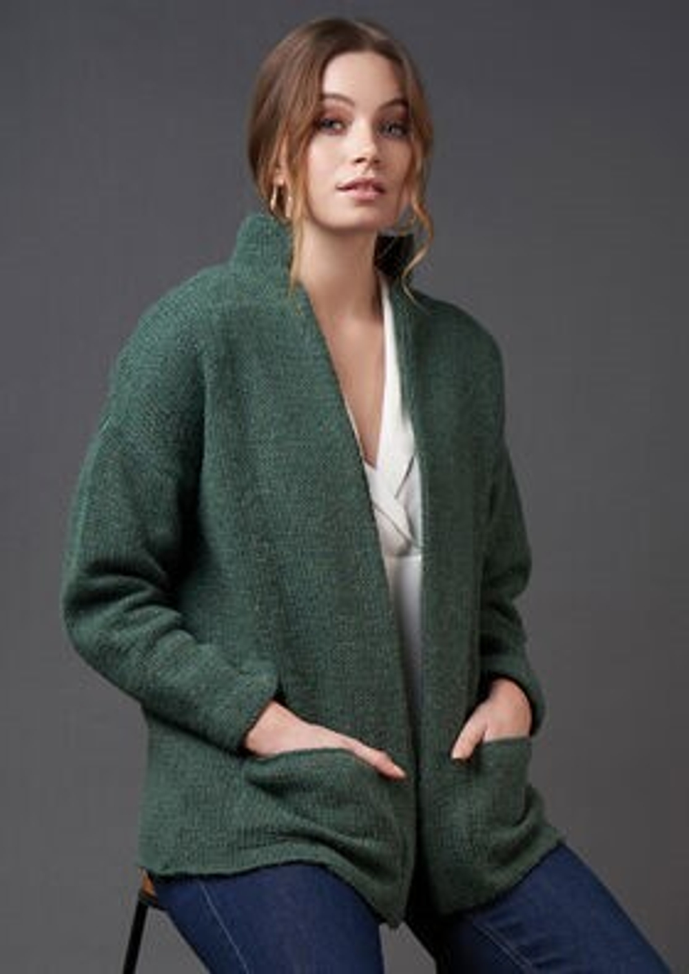 Книга Rowan "Essential Outerwear" /Основная верхняя одежда/, дизайнер Quail Studio, 10 моделей, на а