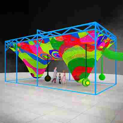 Верёвочная конструкция «Радужная паутина»