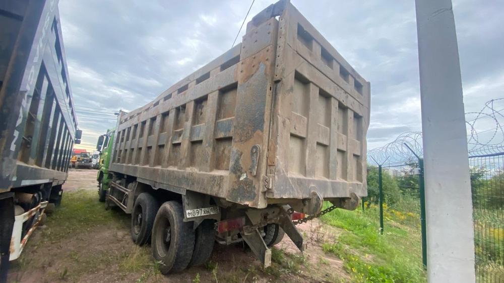 Shacman (Shaanxi) SX* 8x4 Самосвал SX33186T366T (Газ, 11,6 л, 375 л.с., МТ)