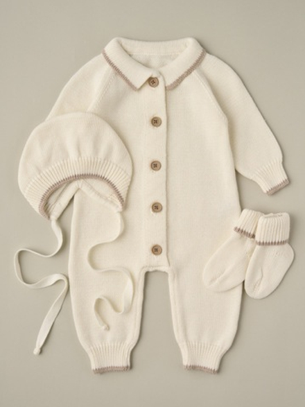 Комбинезон с воротником, носочки и чепчик, Крем